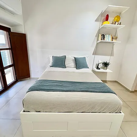 Duomo Modern Apartman *